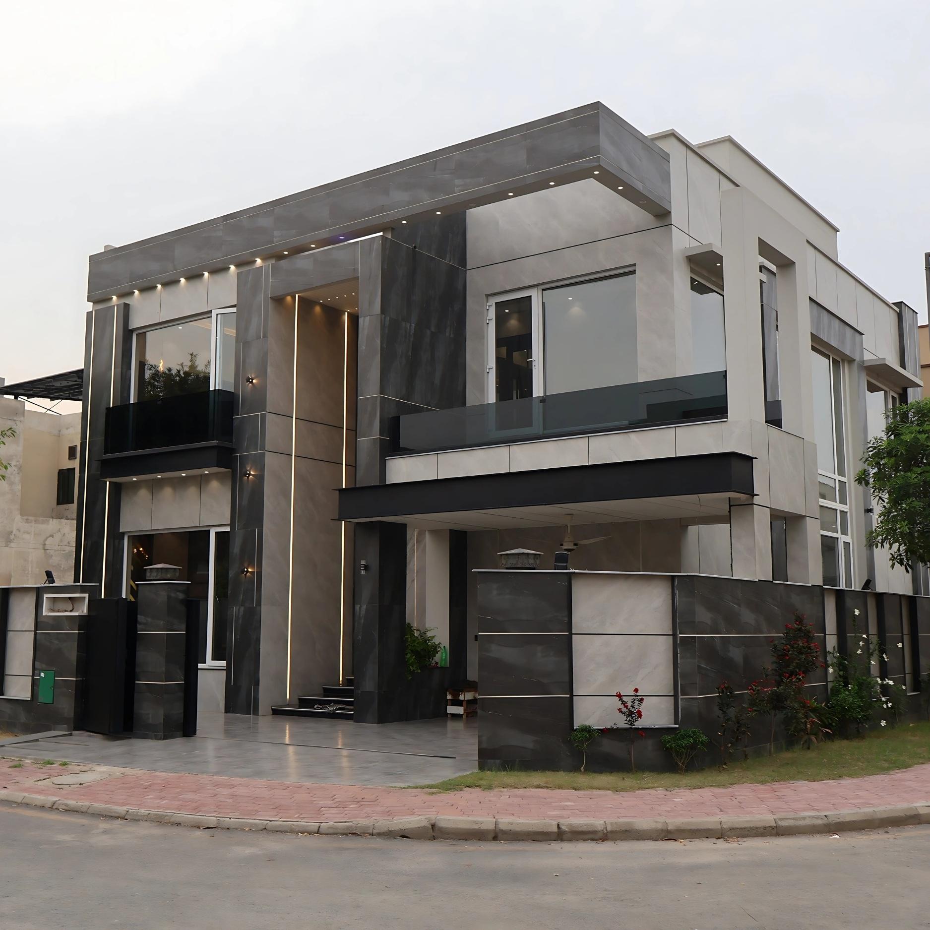 12 Marla House for Sale in Bahria Town Lahore