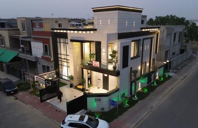 10 Marla House for Sale in Bahria Town Lahore – Luxury & Comfort Combined